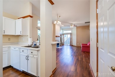 7201 Brookmeadow Dr unit 11A, Dayton, OH 45459 - photo 6