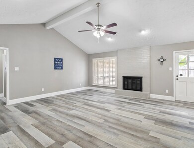 15619 Artoys Dr, Tomball, TX 77377 - photo 5