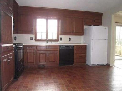 93 Duxbury Ln, Longmeadow, MA 01106 - photo 7