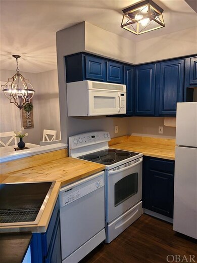 804 S Memorial Blvd unit 1-G, Kill Devil Hills, NC 27948 - photo 4