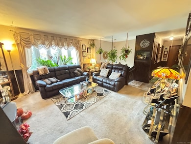 38 Arbor Ave, Naugatuck, CT 06770 - photo 5