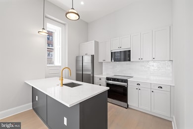 200 S Broad St unit 314, Philadelphia, PA 19102 - photo 6