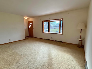 1518 Scott Rd, Port Washington, WI 53074 - photo 4