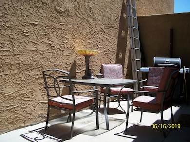 10620 Cuatro Vistas Dr unit C, El Paso, TX 79935 - photo 3