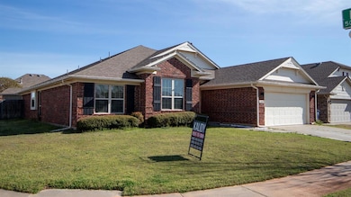 13049 SW 5th St, Yukon, OK 73099 - photo 3