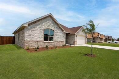 228 Harp Ave, Godley, TX 76044 - photo 4