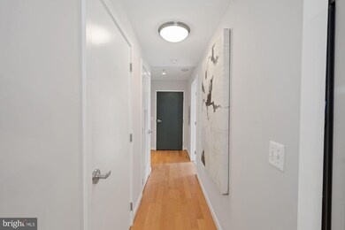 1010 Massachusetts Ave NW unit 810, Washington, DC 20001 - photo 2