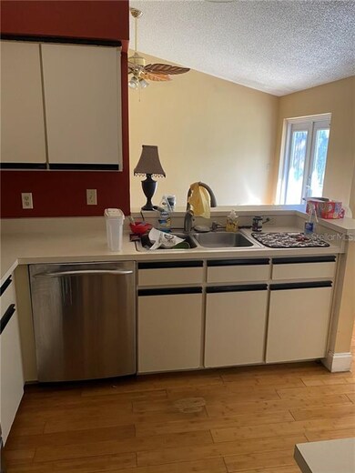 Kitchen bar/counter to family room area