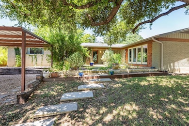 2212 E Side Dr, Austin, TX 78704 - photo 2