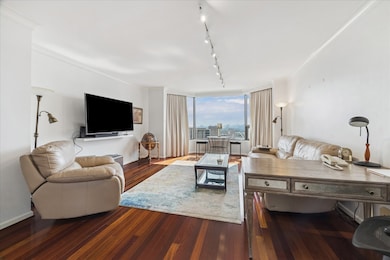 1111 Caroline St unit 2908, Houston, TX 77010 - photo 4