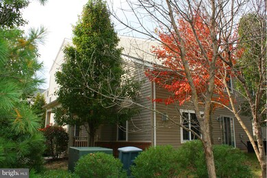 11226 Wortham Crest Cir unit 83, Manassas, VA 20109 - photo 3