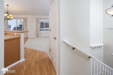 Hallway_DMD_9716-SMALL