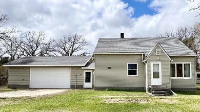 623 N Main St, Badger, MN 56714 - photo 3