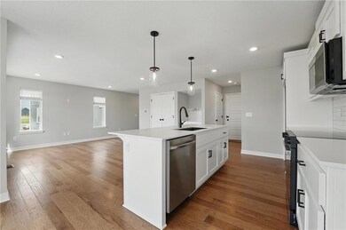 8745 SW Brickell Dr, Blue Springs, MO 64064 - photo 3