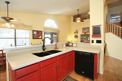 07 Kitchen
