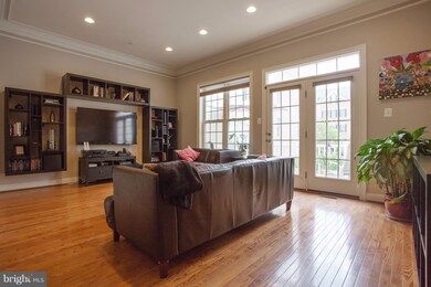 561 Cedar Spring St, Gaithersburg, MD 20877 - photo 5