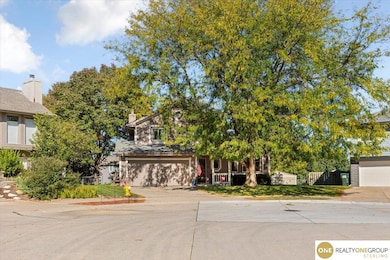 7916 Rock Creek Cir, Omaha, NE 68138 - photo 3