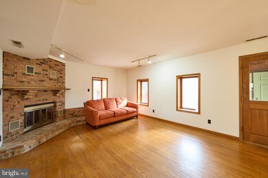 329 Laurel Woods Rd, Landenberg, PA 19350 - photo 7