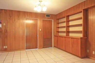 1105 W 5th St, Weslaco, TX 78596 - photo 5