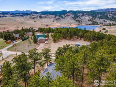 Close proximity to Pinewood Reservoir and less than 30 min to Downtown Loveland!