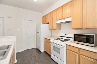 24121 Walnut Cir unit 182402, Plainfield, IL 60585 - photo 4