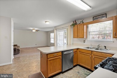 5 E Judith Dr, Hammonton, NJ 08037 - photo 7