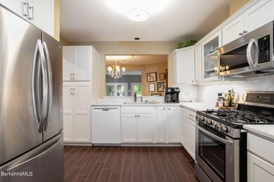 80 Taconic Ave unit 8, Great Barrington, MA 01230 - photo 6