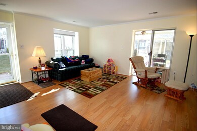 2870 Madeira Ct unit 19-5, Woodbridge, VA 22192 - photo 2