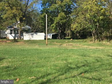 294 Tumbling Run Ln, Strasburg, VA 22657 - photo 2