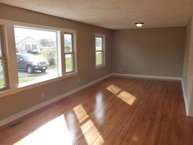 601 Iris Dr, Manchester, TN 37355 - photo 4