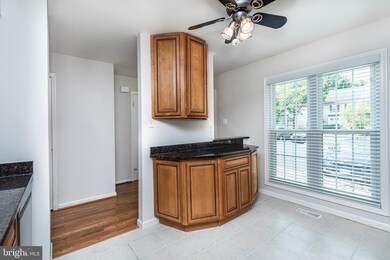 18727 White Sands Dr, Germantown, MD 20874 - photo 4