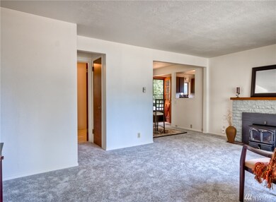 8910 217th St SW, Edmonds, WA 98026 - photo 6