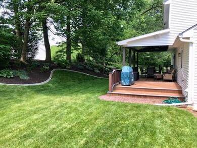 2022 Brook Cir, Macungie, PA 18062 - photo 7