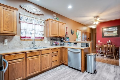 9226 Epping Ln, Halstead, KS 67056 - photo 7