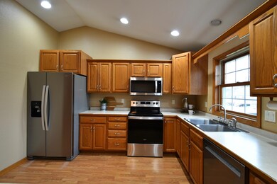 1011 W 2nd St, Zumbrota, MN 55992 - photo 5