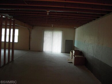 2246 Mapleton St NE unit 112, Grand Rapids, MI 49505 - photo 6