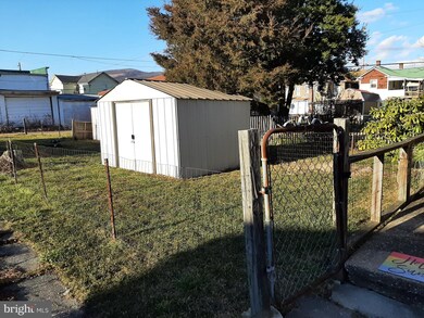 26 Spring St unit 28, Keyser, WV 26726 - photo 4