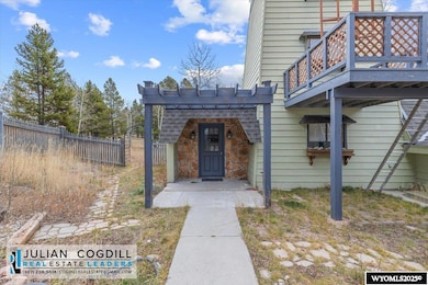 9267 Red Creek Rd, Casper, WY 82601 - photo 2