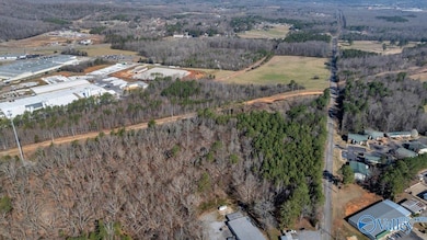 100 Stewart Rd, Scottsboro, AL 35769 - photo 7