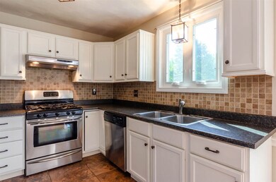 6 Standish Way unit 3, Amherst, NH 03031 - photo 6