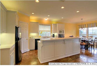 Kitchen Breakfast Bar