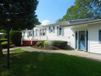 10' Heated Breezeway