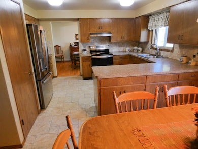 512 W Michigan St, Appleton, WI 54911 - photo 7