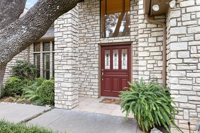 3817 Nocona Dr, Granbury, TX 76049 - photo 2