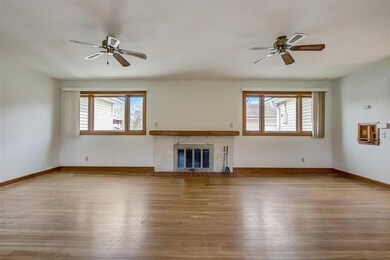 5140 Irish Ln, Fitchburg, WI 53711 - photo 3