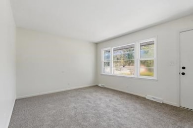 2279 Robin Hood Dr, Danville, VA 24540 - photo 6