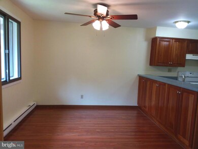 600 Campbell Cir unit I12, Downingtown, PA 19335 - photo 6