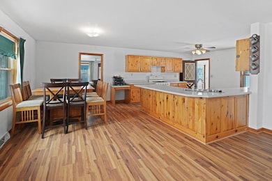 15910 County Line Rd, Sturtevant, WI 53177 - photo 5