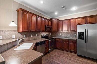 Spacious Kitchen with stainless appliances