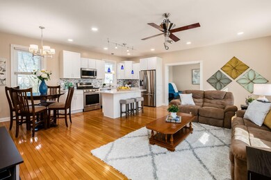 OPEN CONCEPT FLOOR PLAN